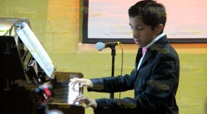 Con sus manos tocaron el alma en el auditorio Margarita Guerrero de Gibb Con sus manos tocaron el alma en el auditorio Margarita Guerrero de Gibb