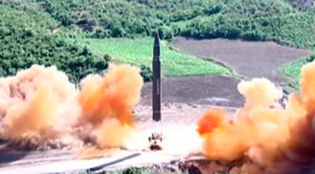Corea del Norte prueba armas que amenazarían a EUA Corea del Norte prueba armas que amenazarían a EUA