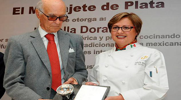 El Molcajete de Plata honra a la chef Isabela Dorantes El Molcajete de Plata honra a la chef Isabela Dorantes
