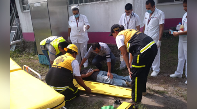 Evacuan hospital civil por incendio en Naranjos