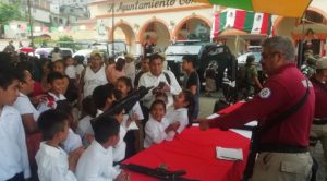 Feria de seguridad en Filomeno Mata