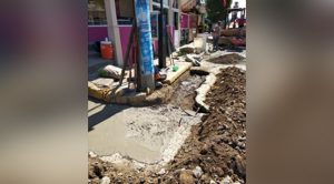 Gobierno de Poza Rica atiende y restaura desperfectos en calle Matarredonda