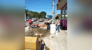 Gobierno de Poza Rica atiende y restaura desperfectos en calle Matarredonda