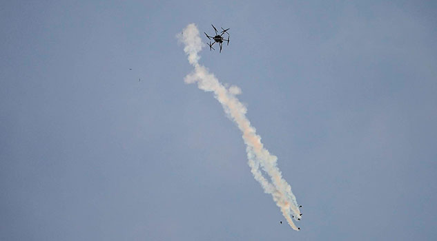 Hezbolá asegura que ha derribado un dron israelí en la frontera libanesa Hezbolá asegura que ha derribado un dron israelí en la frontera libanesa