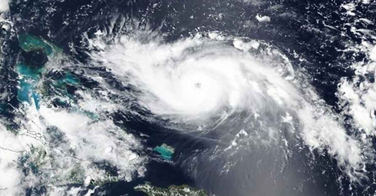 El huracán Dorian alcanza la categoría 'catastrófica' antes de llegar a las Bahamas
