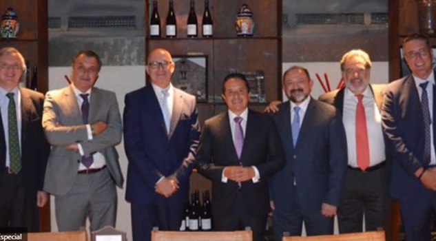 Inversiones españolas encuentran en Quintana Roo un entorno seguro: Carlos Joaquín