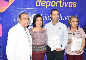 María de la Luz Straffon, voluntaria del año del CIJ de Poza Rica María de la Luz Straffon, voluntaria del año del CIJ de Poza Rica