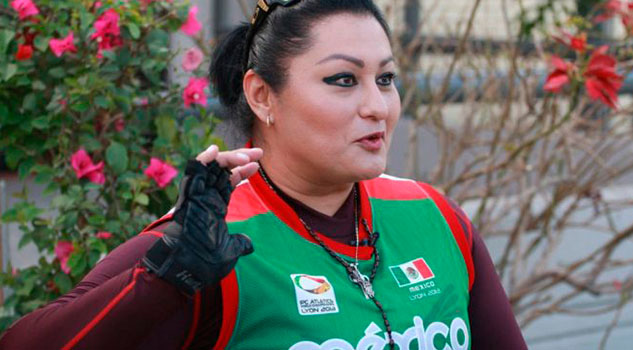María de los Ángeles Ortiz denuncia corrupción en asociación veracruzana María de los Ángeles Ortiz denuncia corrupción en asociación veracruzana