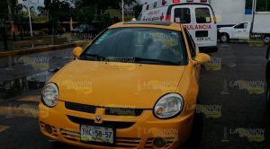 Mujer herida tras ser atropellada sobre la avenida Puebla en Poza Rica Mujer herida tras ser atropellada sobre la avenida Puebla en Poza Rica