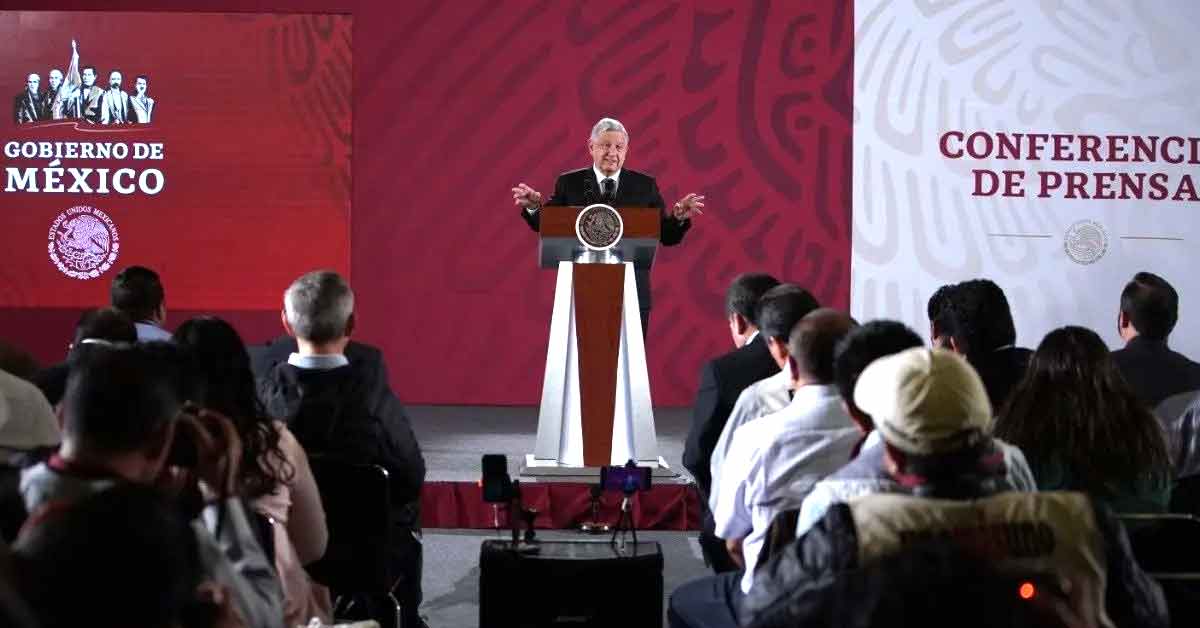 AMLO pide a diputados del PRI y del PAN no ser "borregos"