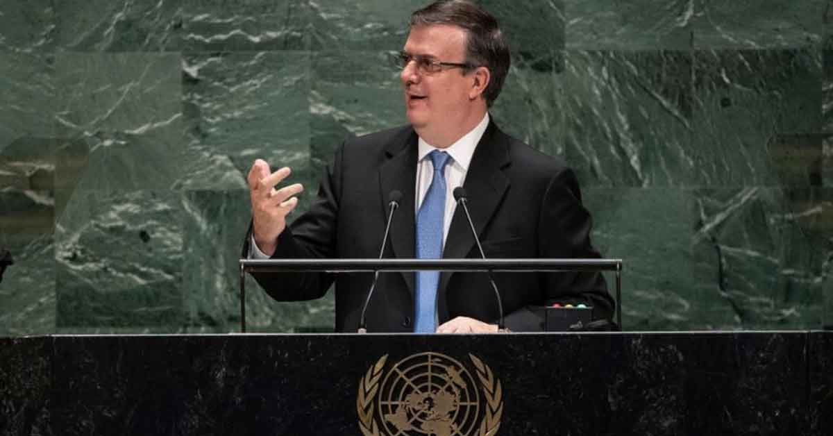 Ebrard llama ante la ONU a dar la batalla contra la supremacía blanca