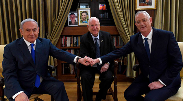 Netanyahu y Gantz abren el diálogo para formar un Gobierno de coalición en Israel Netanyahu y Gantz abren el diálogo para formar un Gobierno de coalición en Israel