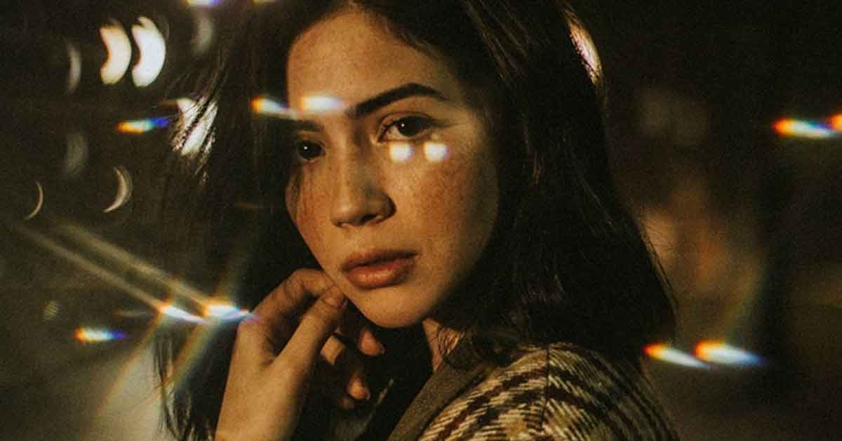 Las mujeres fuertes prefieren estar solas a pasar su vida con alguien que no vale la pena