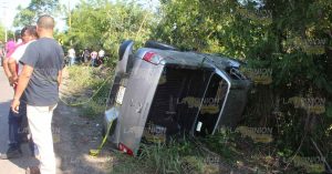 Siete estudiantes gravemente heridos en volcadura sobre la carretera Poza Rica-Cazones