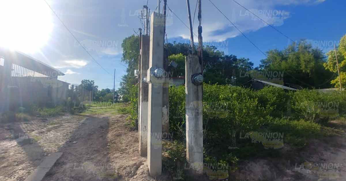 Ayuntamiento instaló mufas fuera de norma en la comunidad Chichicatzapan, asegura CFE