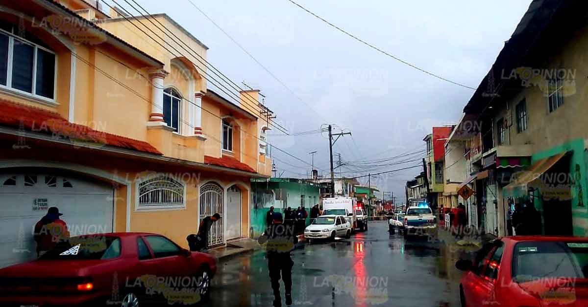 Lo ejecutan en pleno centro de Altotonga