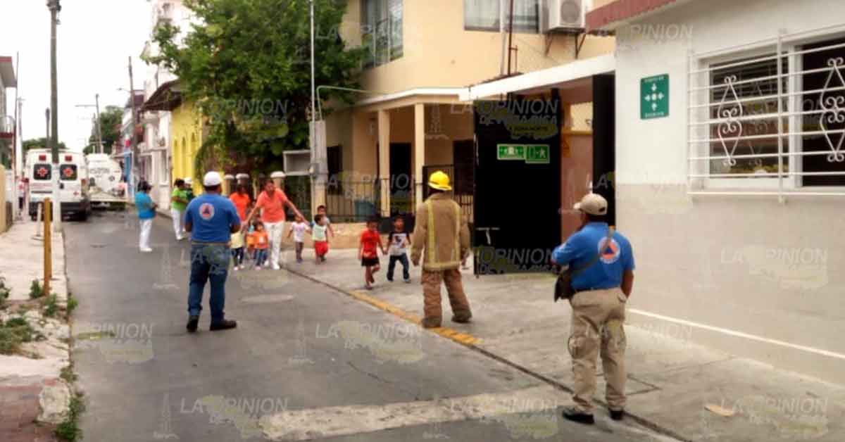 Evacuan a menores de guardería Cendi, en Tuxpan