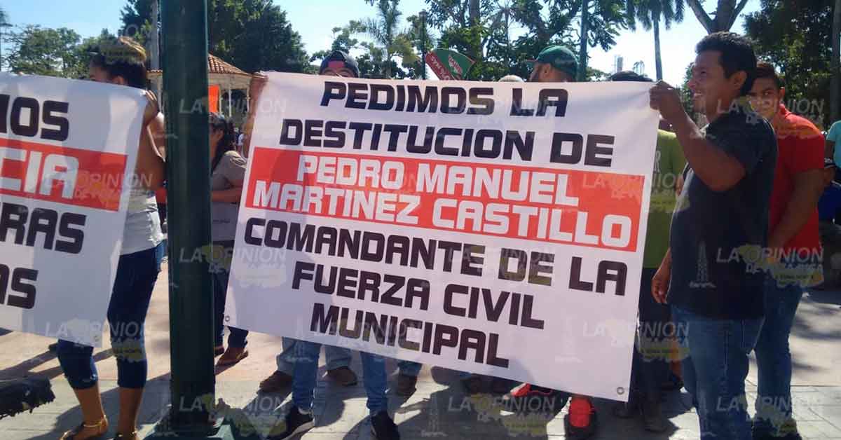 Cierran puente en Pánuco en protesta por abusos de la Comandancia de Fuerza Civil