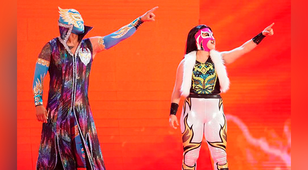 Sin Cara presentó a su nueva compañera en WWE