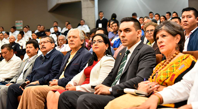 Participa diputada en foro sobre el actuar policial y uso legítimo de la fuerza