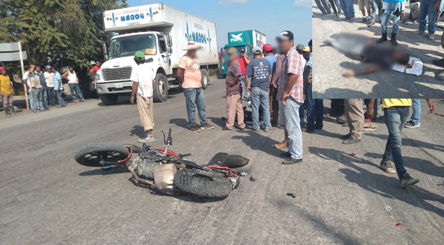 ¡Motociclista se golpeó contra un tráiler en Estero del Ídolo!