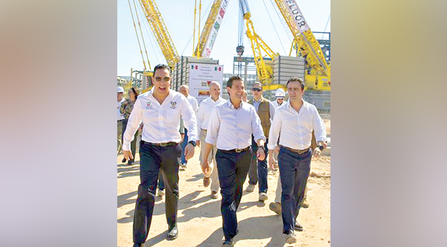 EPN hundió más a Pemex