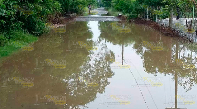 Lluvias inunda comunidad la Guadalupe, Espinal