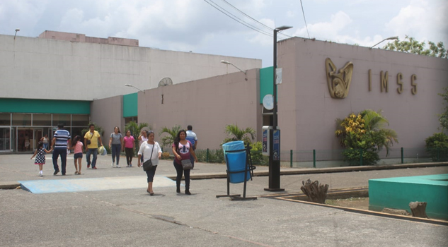Retardan abasto de medicamento para quimioterapias en clínica 24 del IMSS, en PozaRica