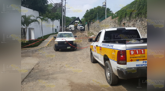 Reubican ductos de Pemex en Escolin