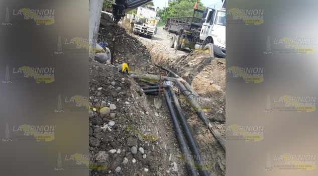 Reubican ductos de Pemex en Escolin