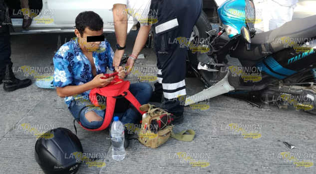 Estudiante herido en fuerte choque sobre el libramiento Adolfo López Mateos en Tuxpan
