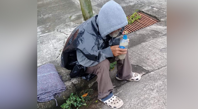 Abuelito busca a sus hijas, se encuentra en San Rafael