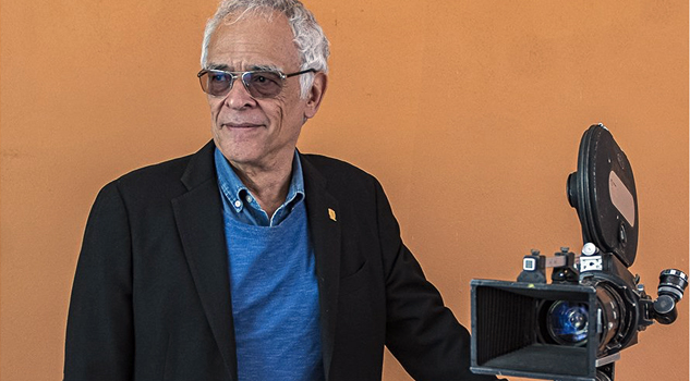 Académico y cineasta Juan Mora Catlett de la UNAM, recibe en Rusia galardón considerado el 'Nobel' en cine