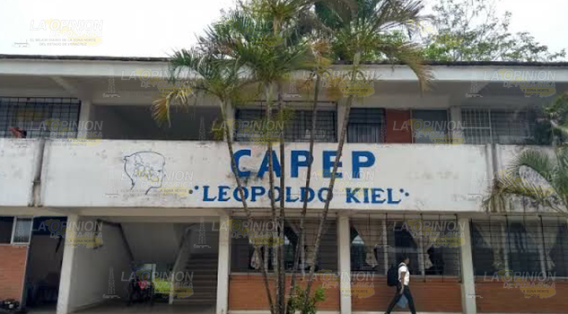 Ahogan a planteles deudas con CAEV, deben $33 mil; les niegan condonación