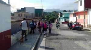 Detonaciones siembran el miedo y terror en escuela de Tlapacoyan