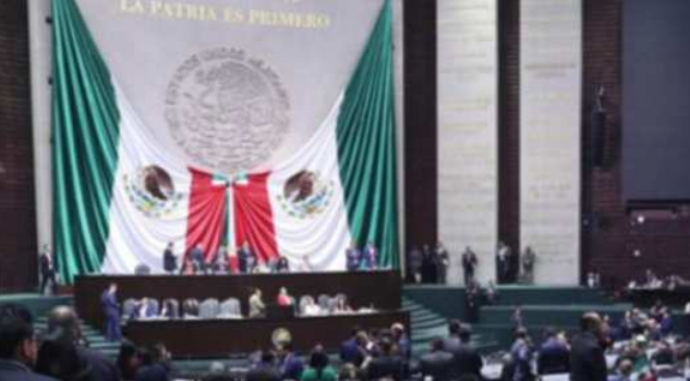 “Si no puede que renuncie”: Diputados del PAN lanzan fuerte mensaje a AMLO