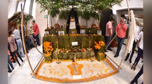 En el Congreso, muestra de altares por el Día de Muertos