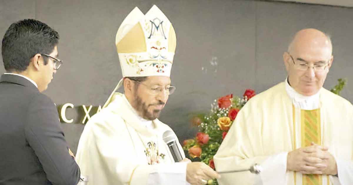 Pica mosco al clero; Hipólito tiene dengue