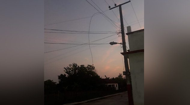 Familias de Zacamixtle de quedan sin luz