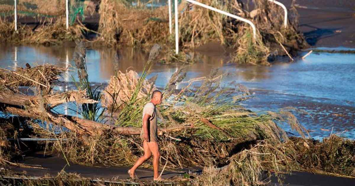 Confirman al menos siete muertos por paso del tifón "Hagibis" en Japón
