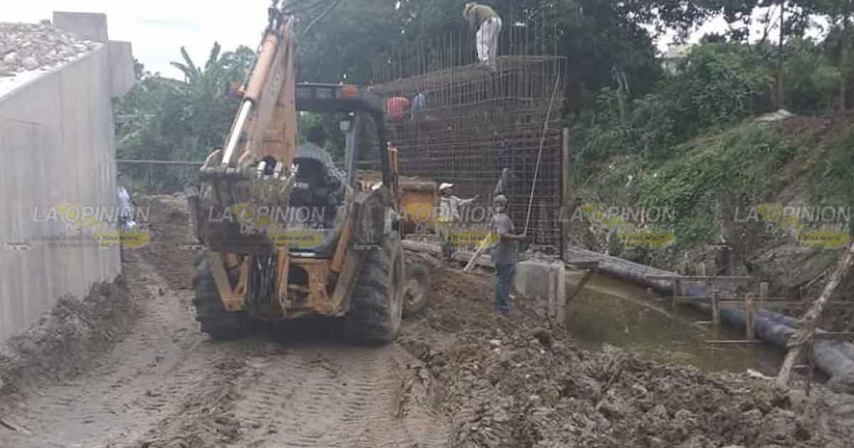 Estrenarán puente vehicular en Coatzintla, se invierten 4 millones de pesos
