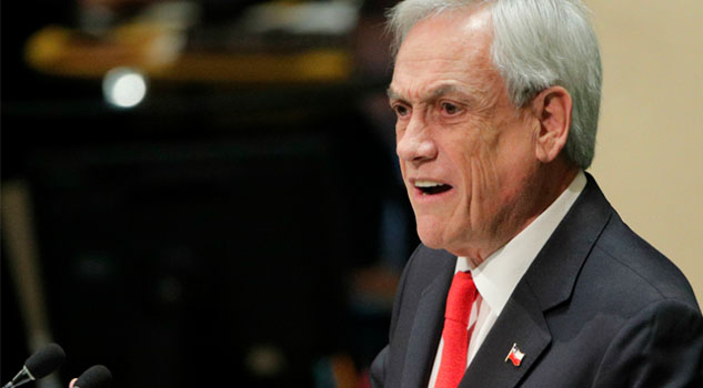 Piñera, Presidente de Chile, pide renuncia a ocho ministros de su gabinete Piñera, Presidente de Chile, pide renuncia a ocho ministros de su gabinete