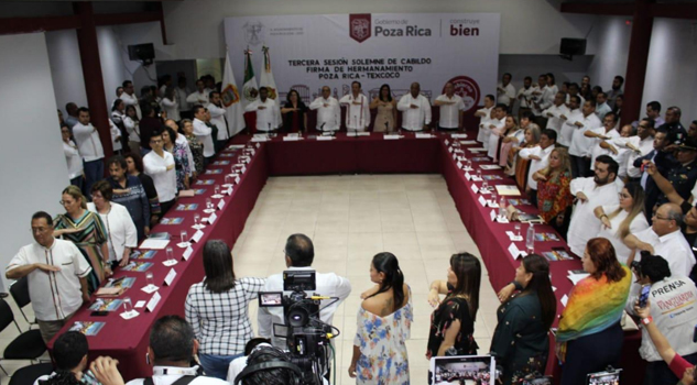 Poza Rica tiende lazos de hermandad con Texcoco