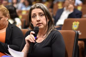 Recibe LXV Legislatura comparecencia de Ana Laura Pérez, titular de la CEAPP