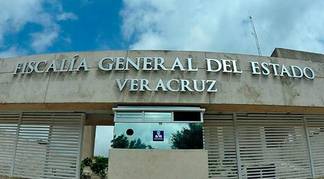 Renuncia contralora interna de la Fiscalía de Veracruz Renuncia contralora interna de la Fiscalía de Veracruz