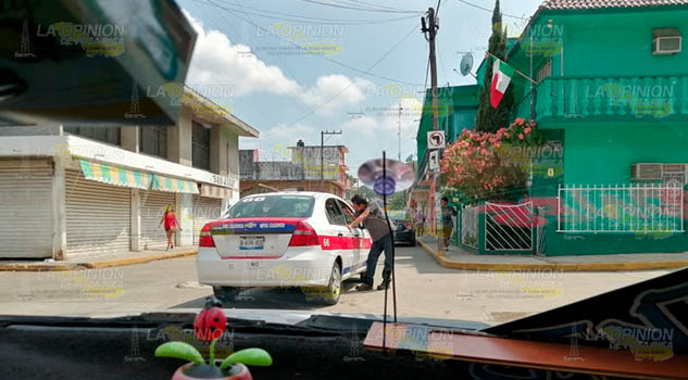 Taxistas de Poza Rica manejan como si llevarán vacas