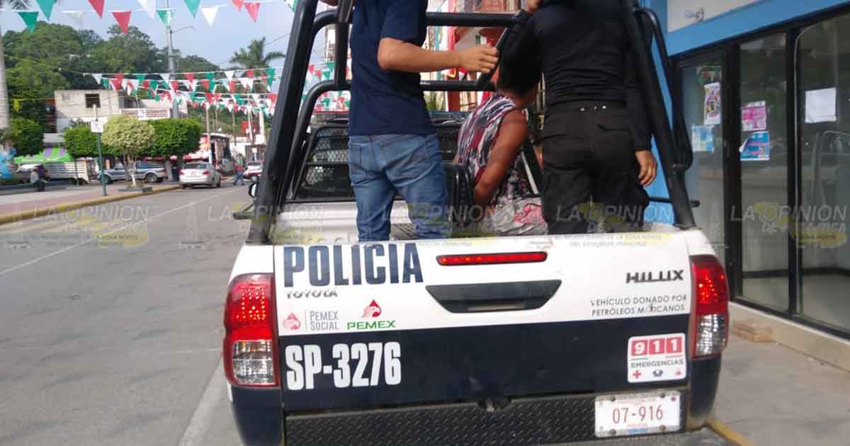 Capacitan a policías municipales de Cazones en primer respondiente y derechos humanos