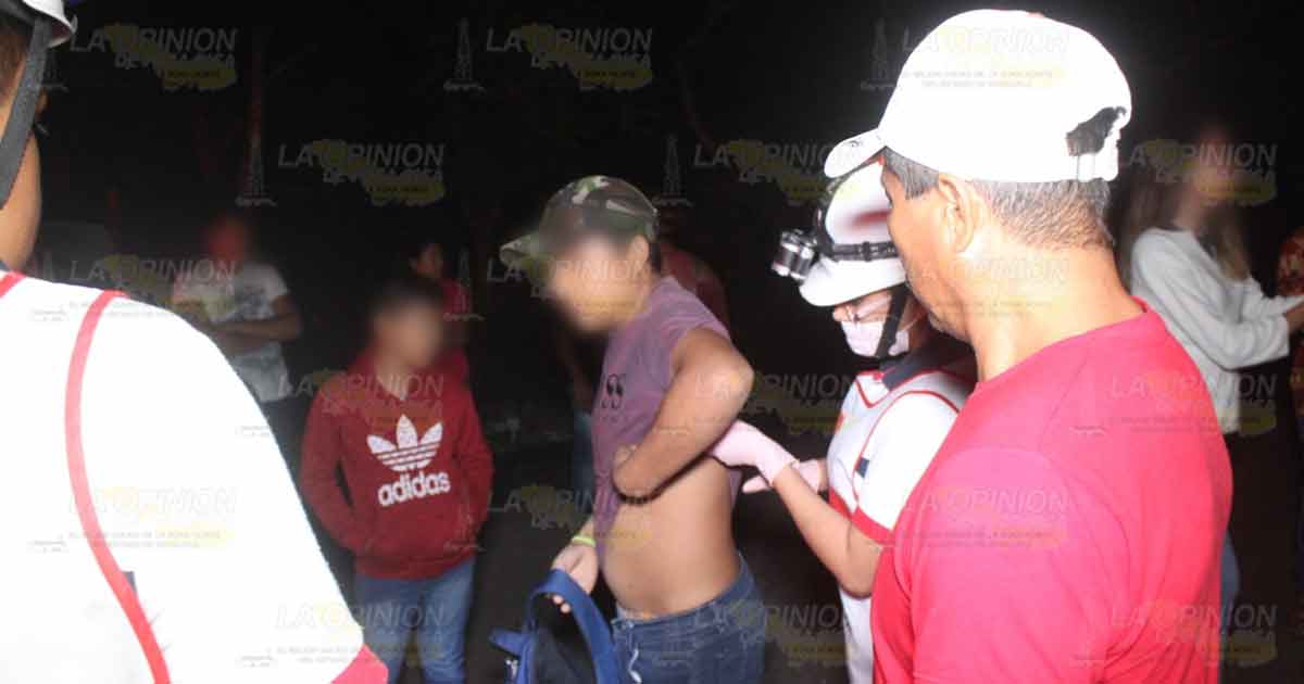 Encontronazo; cuatro lesionados en la Poza Rica-Cazones