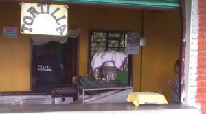 ¡Septuagenario muere frente a su familia en su domicilio!