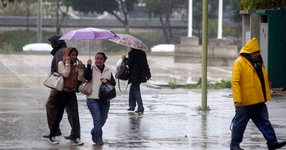 Frente Frío 18 dejará lluvias aisladas y descenso de temperatura en Veracruz